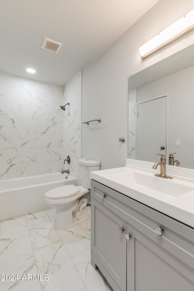 Building Photo - 5929 W Nancy Rd