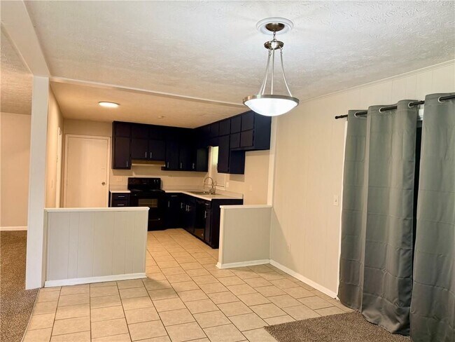 Building Photo - 4449 Cedar Ridge Trail