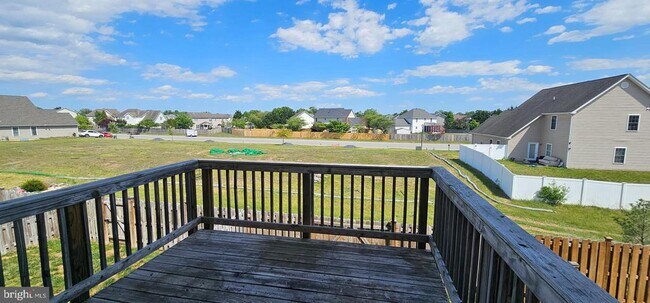 Building Photo - 114 Brockham Ct