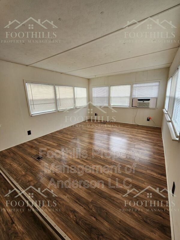 Building Photo - 107 McFarlin Way