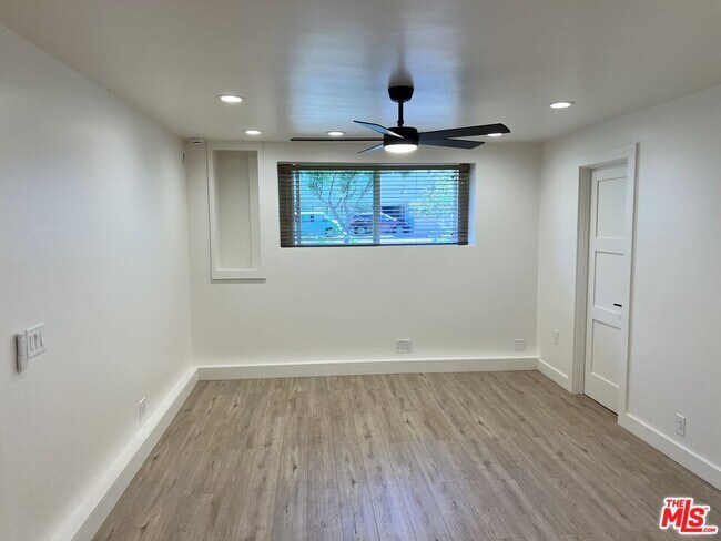 Building Photo - 2739 Dorman St