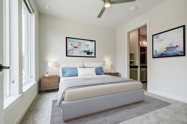 Building Photo - Spacious & Stylish Apt in Prime Galleria Area