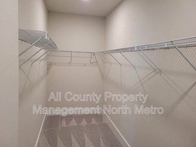 Building Photo - 1242 Willowcrest Wy