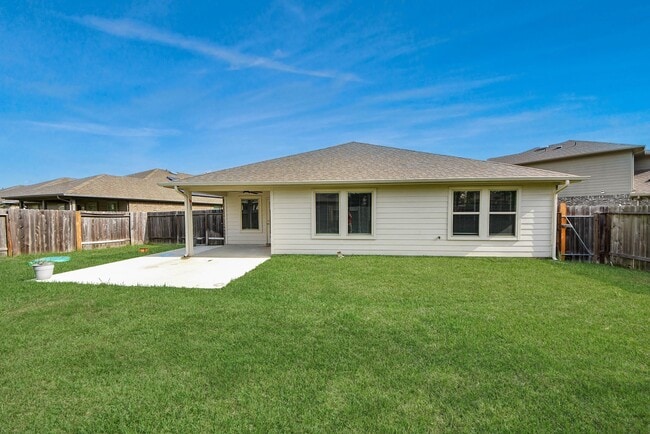 Building Photo - 3305 Jagged Crow Ln