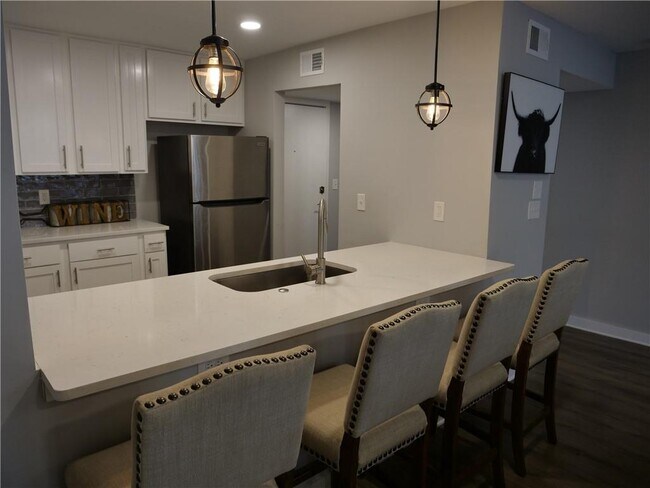 Building Photo - 3650 Ashford Dunwoody Rd NE