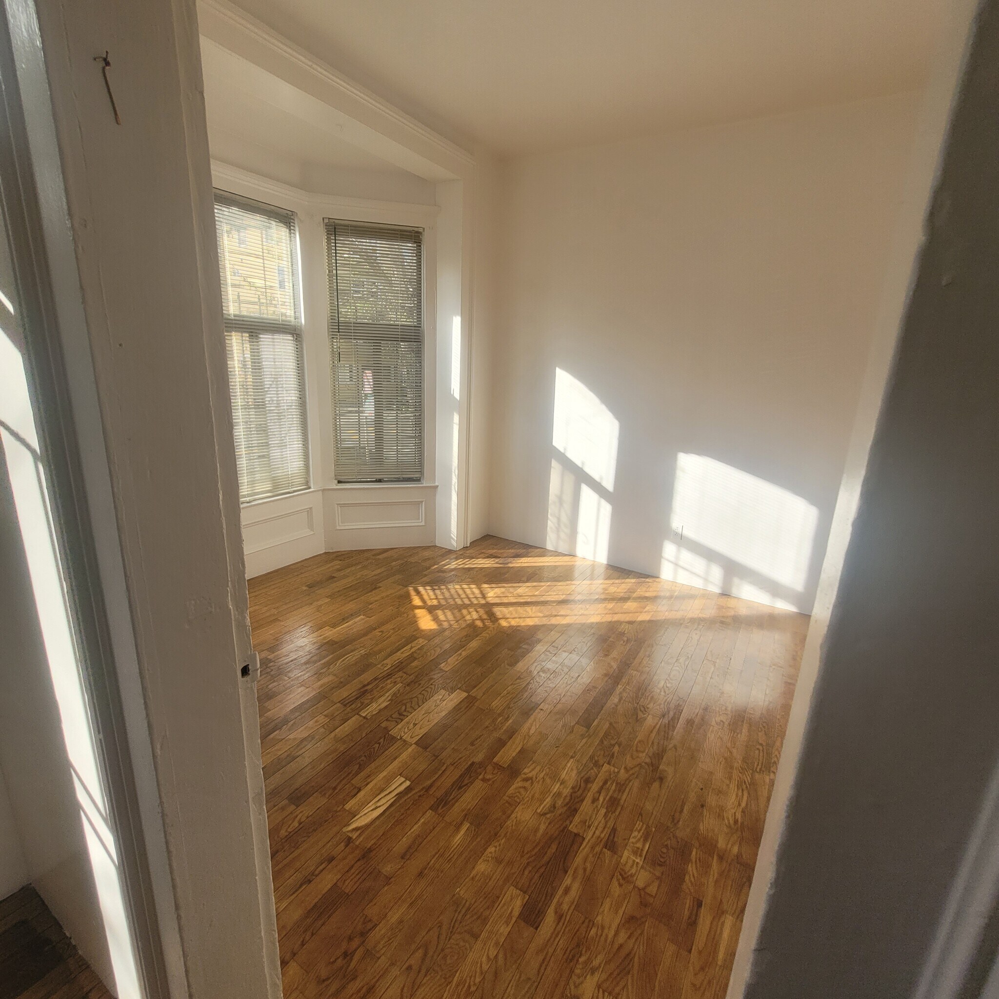 Building Photo - 914 Martin Luther King Jr Way