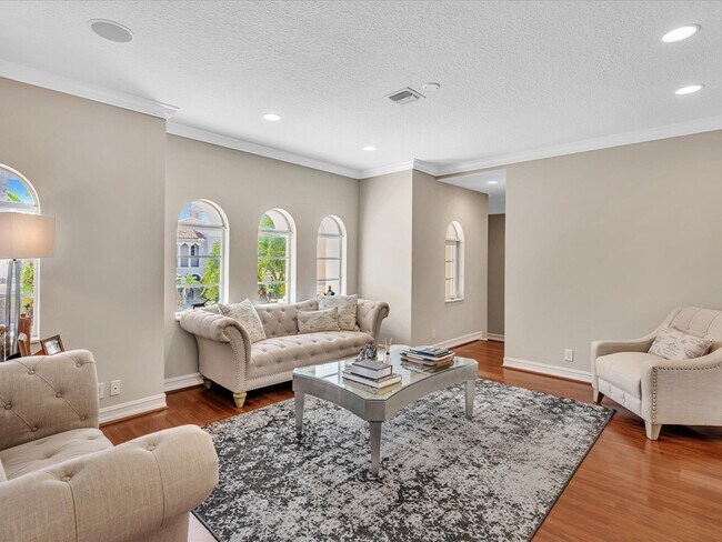 Building Photo - 17577 Middlebrook Way