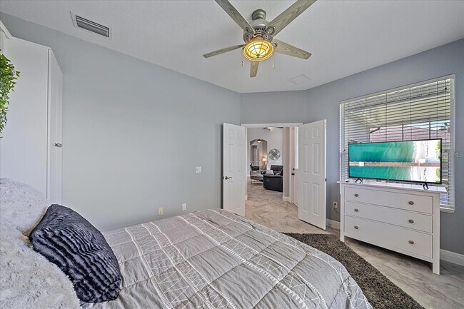 Building Photo - 8015 Spring Marsh Dr