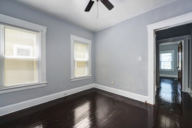 Building Photo - 1292 Fry Ave