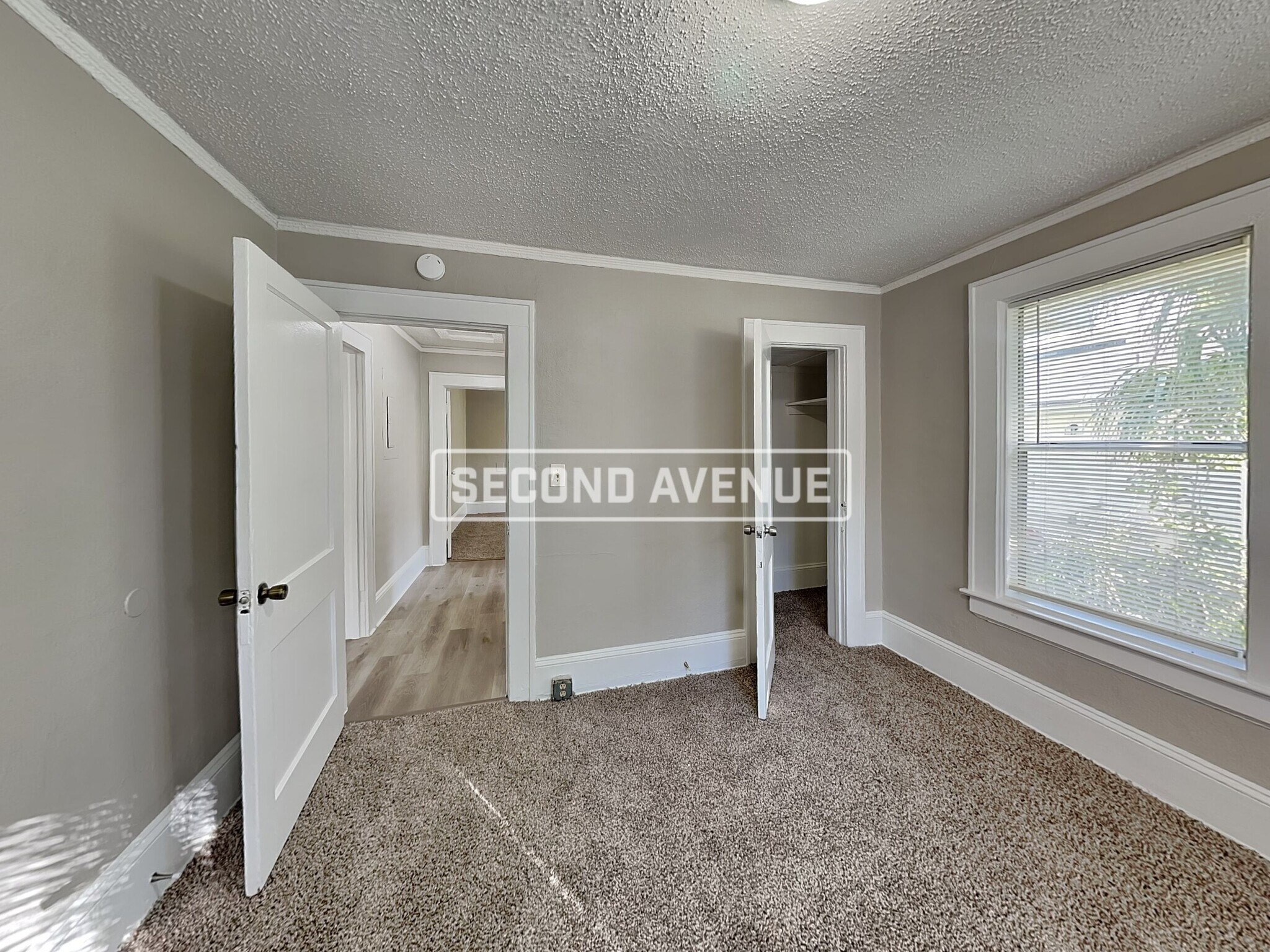 Building Photo - 2911 W 16th St