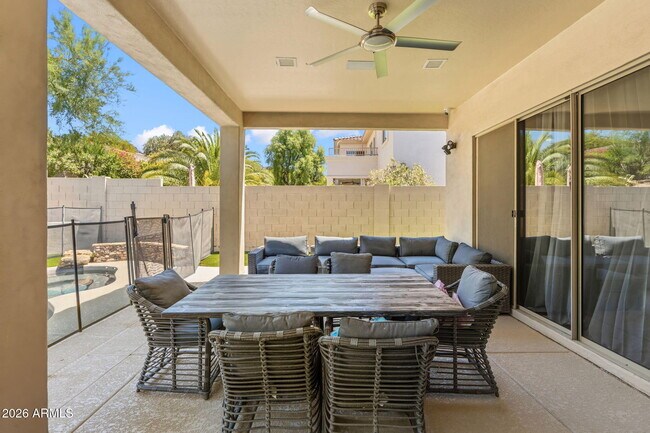 Building Photo - 10840 E Bahia Dr