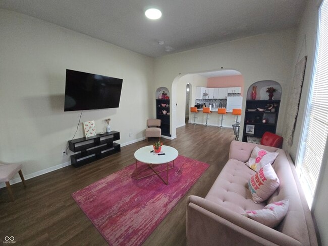 Building Photo - 1728 N Delaware St