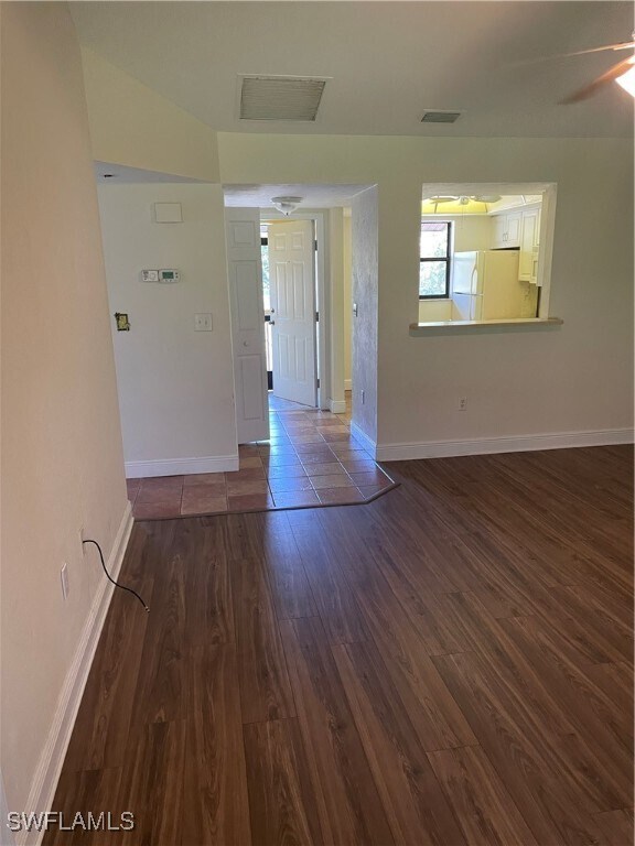 Building Photo - 2137 Golfside Village Dr