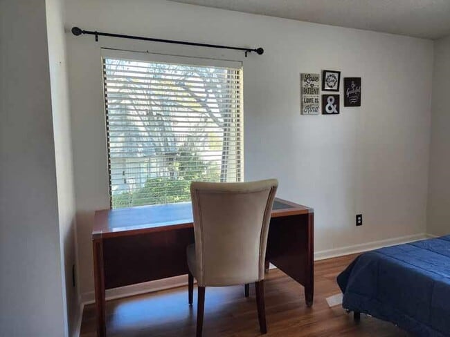 Building Photo - 435 Salt Marsh Cir