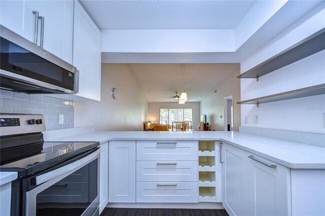 Building Photo - 3505 Tarpon Woods Blvd
