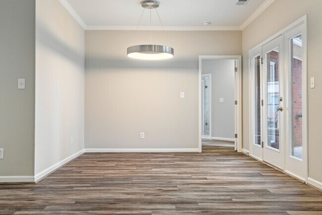 Building Photo - 1223 Berwick Rd