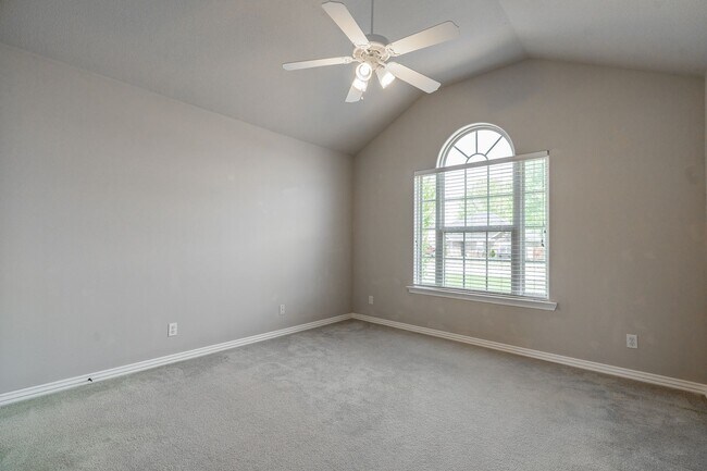 Building Photo - Beautiful 3-bedroom 2 bath Home in Springd...