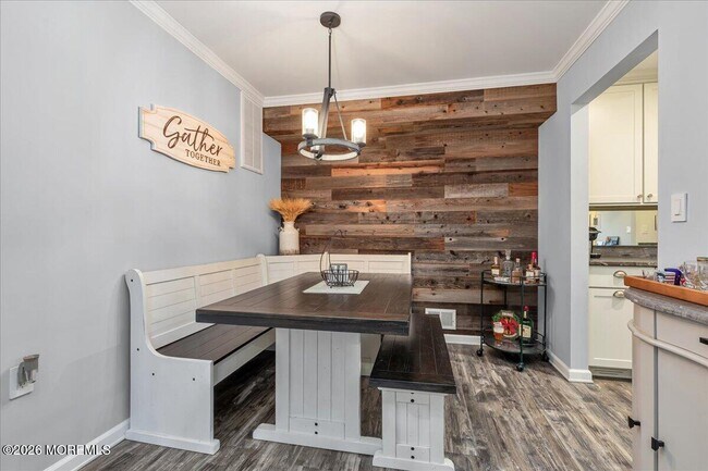 Building Photo - 114 Wellington Pl