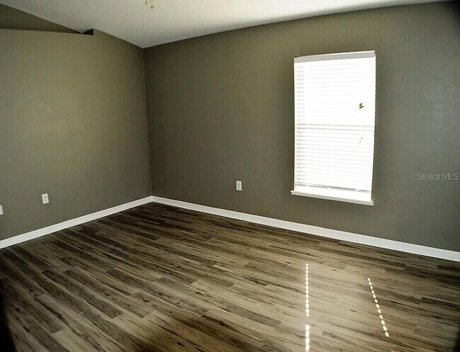 Building Photo - 1017 Tawny Eagle Dr