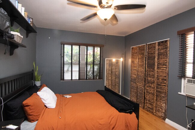 Building Photo - 820 S 5th St