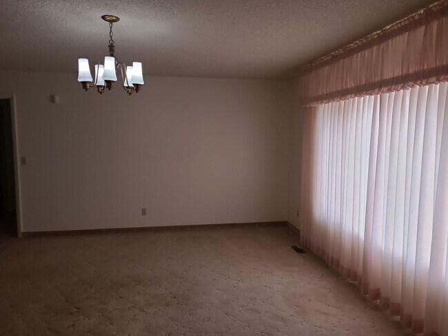 Building Photo - 650 Butler Blvd