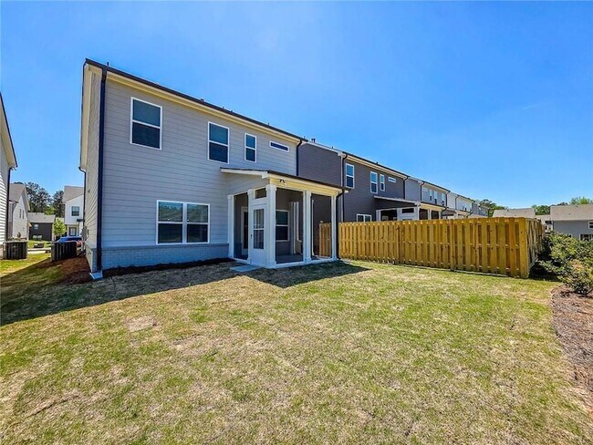 Building Photo - 3517 Iron Hearth Bnd