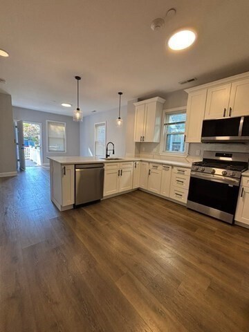 Building Photo - 22 Madison Ave