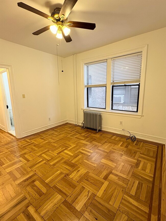 Building Photo - 527-529-529 34th St