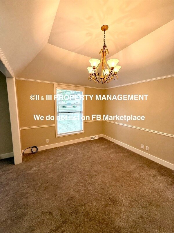 Building Photo - 9425 Carter Dr