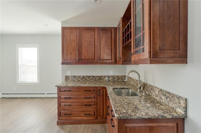 Building Photo - 59 Fairlawn Ave