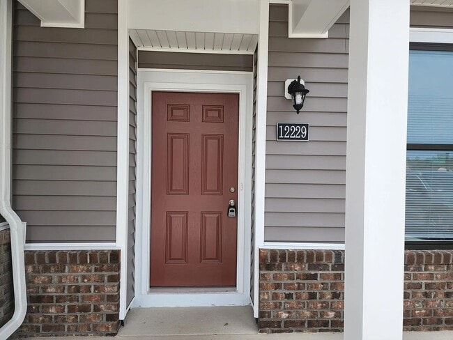 Building Photo - 12229 Dutch Elm Cir
