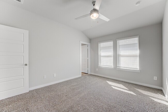 Building Photo - 2824 Wingmore Ln