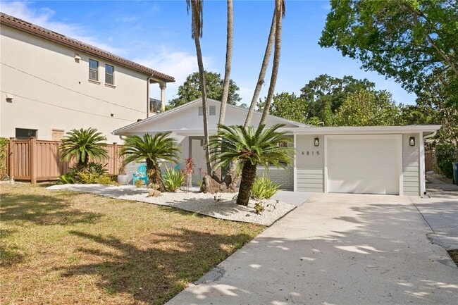 Building Photo - 4815 W San Rafael St