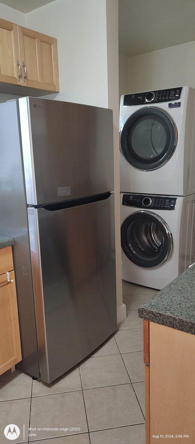 Building Photo - 4219 Madison Ave