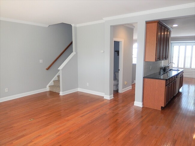Building Photo - 2927 Imperial Oaks Dr