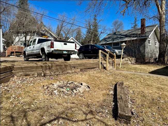 Building Photo - 2107-2107 E 5th St