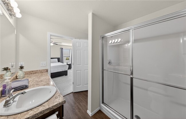 Building Photo - 8110 Dogwood Dr