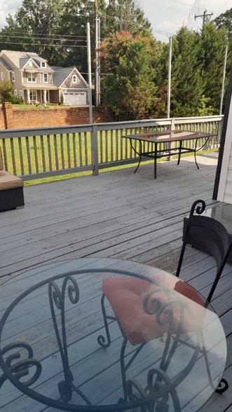 Building Photo - 1206 Mendenhall Ct