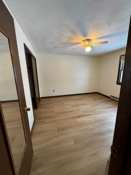 Building Photo - 59 Drummond Ave