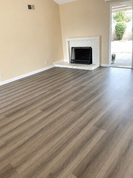 Building Photo - 13251 Destino Pl