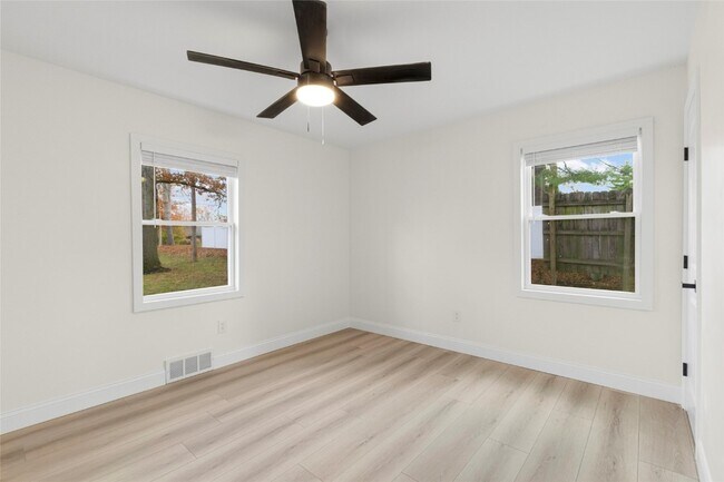 Building Photo - 84 Strecker Rd