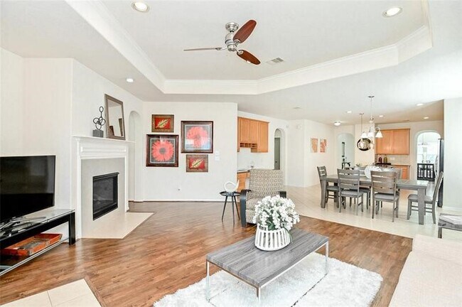 Building Photo - 510 Stream Mill Ln