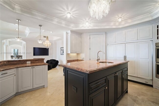 Building Photo - 3300 NE 171 St