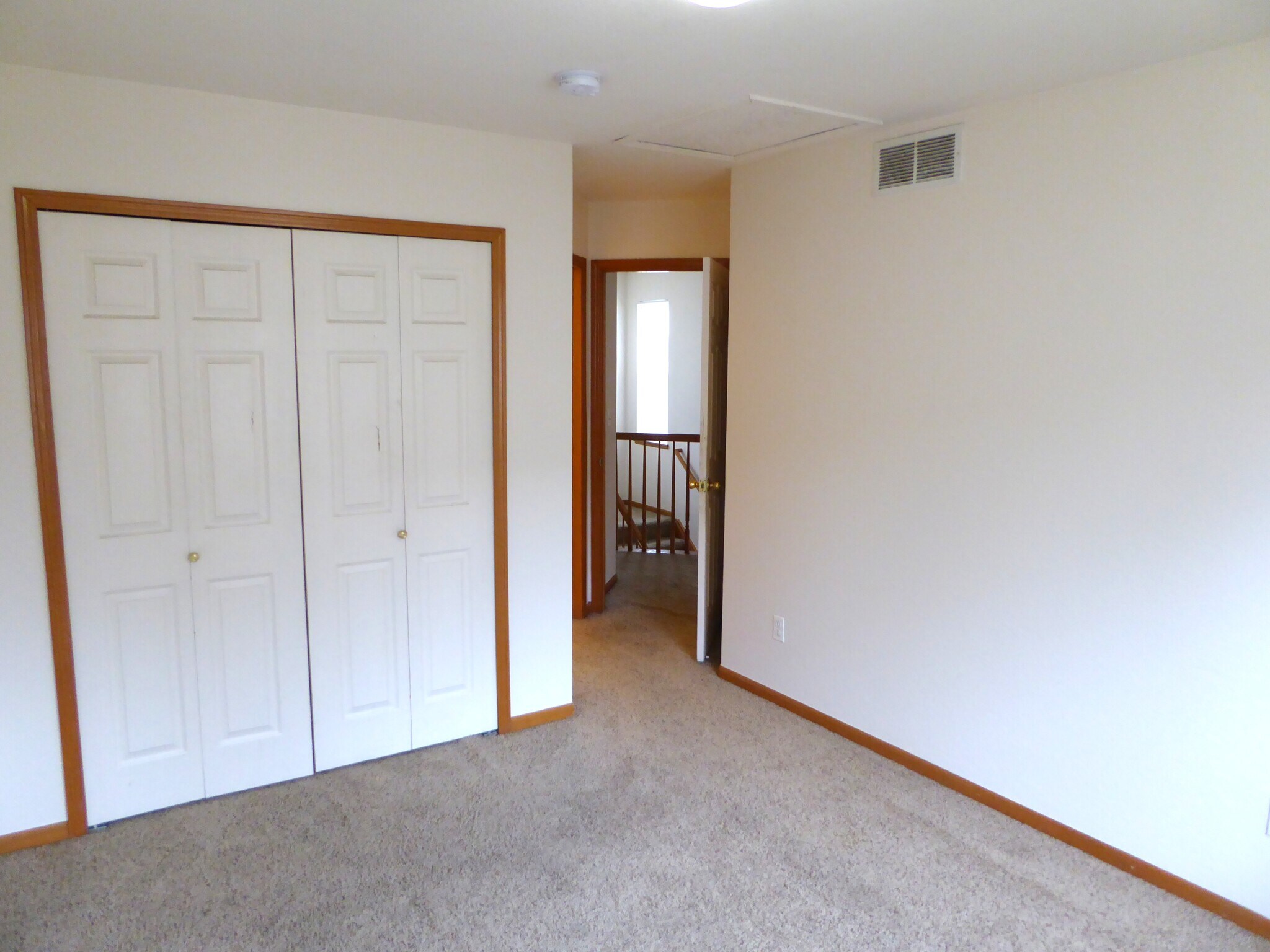 Building Photo - 1637 Westbridge Dr