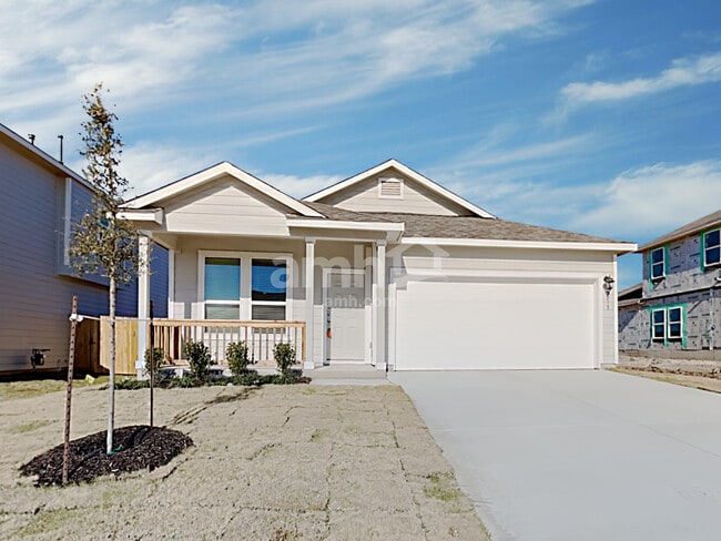 Building Photo - 211 Pebble Creek Run