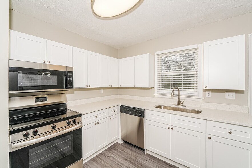 Building Photo - 2516 4th Way NW