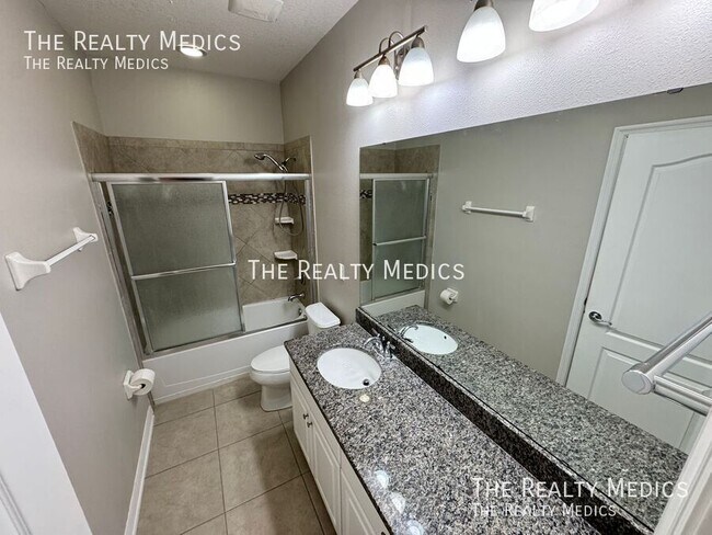 Building Photo - 5107 Appenine Loop W