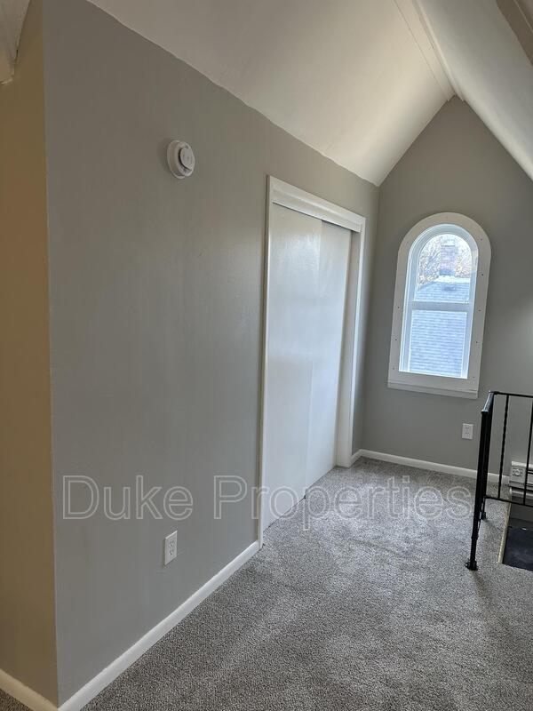 Building Photo - 7 Elizabeth St