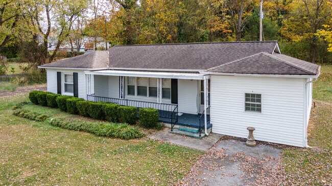 Building Photo - 6520 Jackie Ln