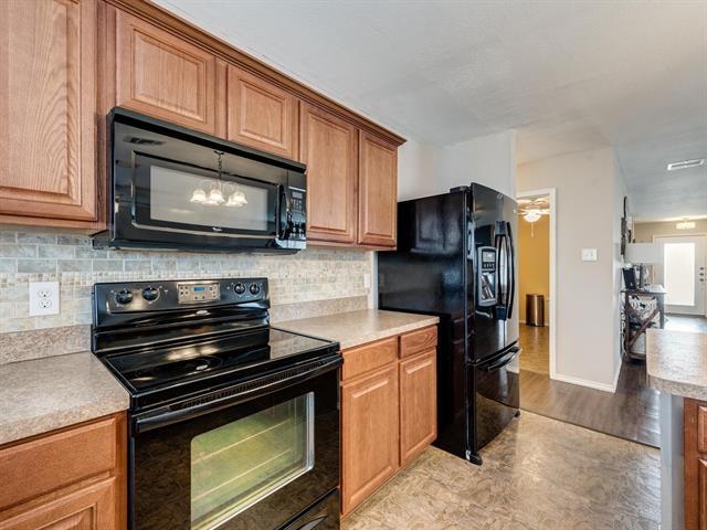 Building Photo - 4816 Blue Top Dr